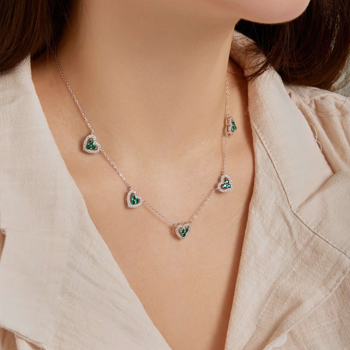 [Love's Uplift]Sparkling Five Heart Necklace