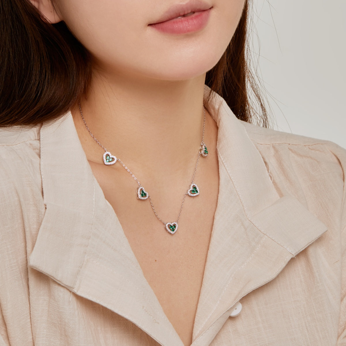 [Love's Uplift]Sparkling Five Heart Necklace