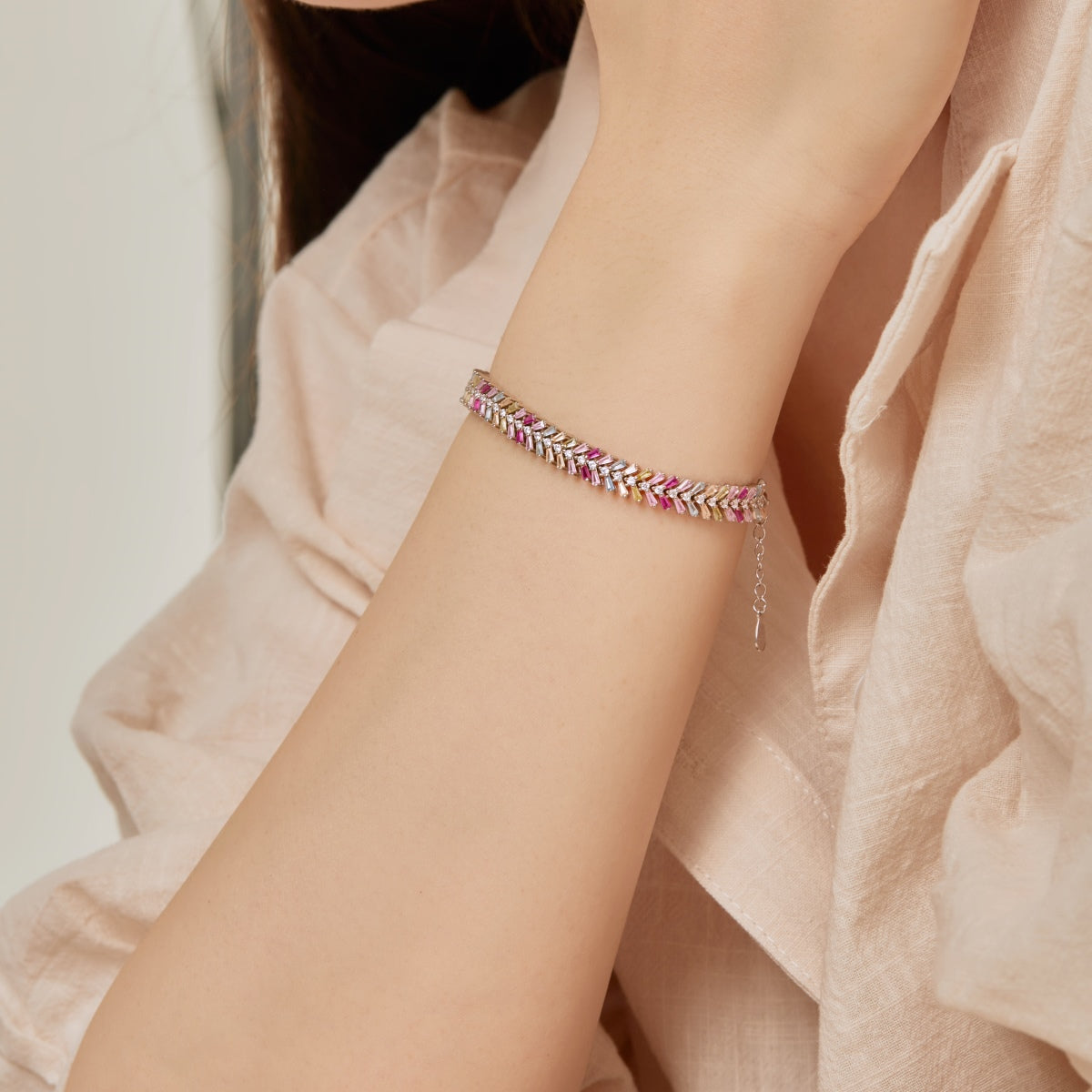 [Love's Uplift]Dainty Radiant Emerald Cut Daily Bracelet