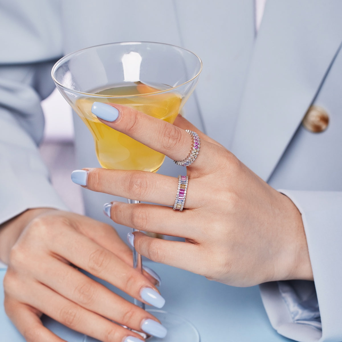 [Love's Uplift]Splashy Ornate Emerald Cut Cocktail Ring