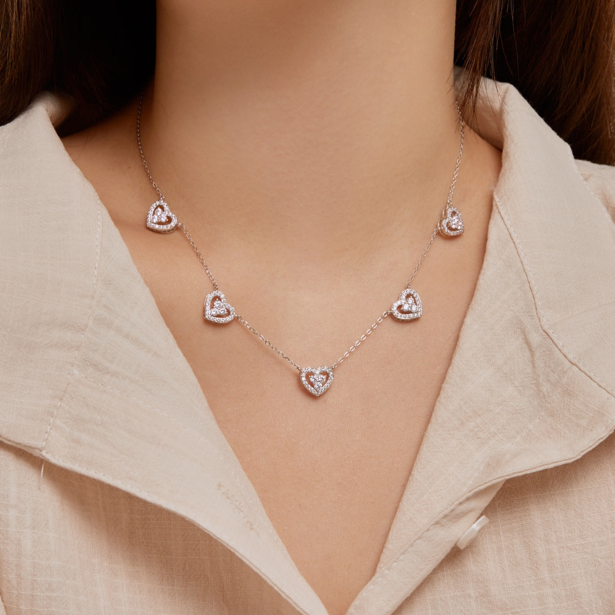 [Love's Uplift]Sparkling Five Heart Necklace