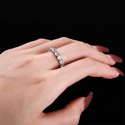 [Love's Uplift]Eternity Round Cut Tennis Ring
