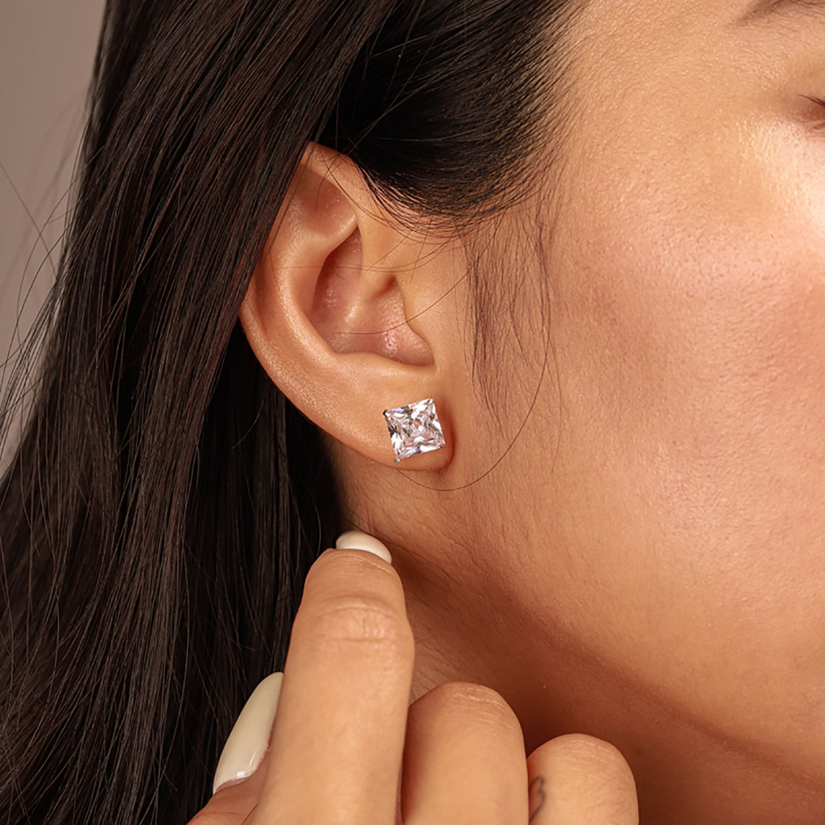 [Love's Uplift]Ornate Square Shape Earrings