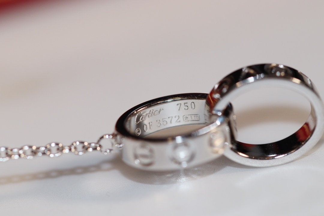 [Love's Uplift]LOVE NECKLACE PINK GOLD AND SILVER