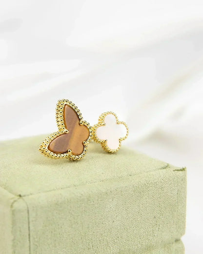 [Love's Uplift]LUCKY BETWEEN THE FINGER RING