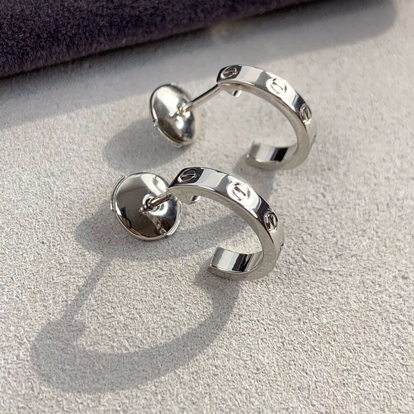 [Love's Uplift]LOVE EARRINGS 2.65MM SILVER