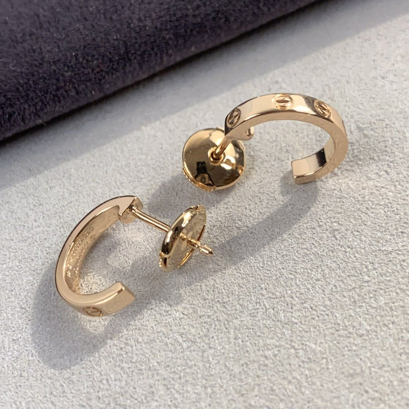 [Love's Uplift]LOVE EARRINGS 2.65MM PINK GOLD
