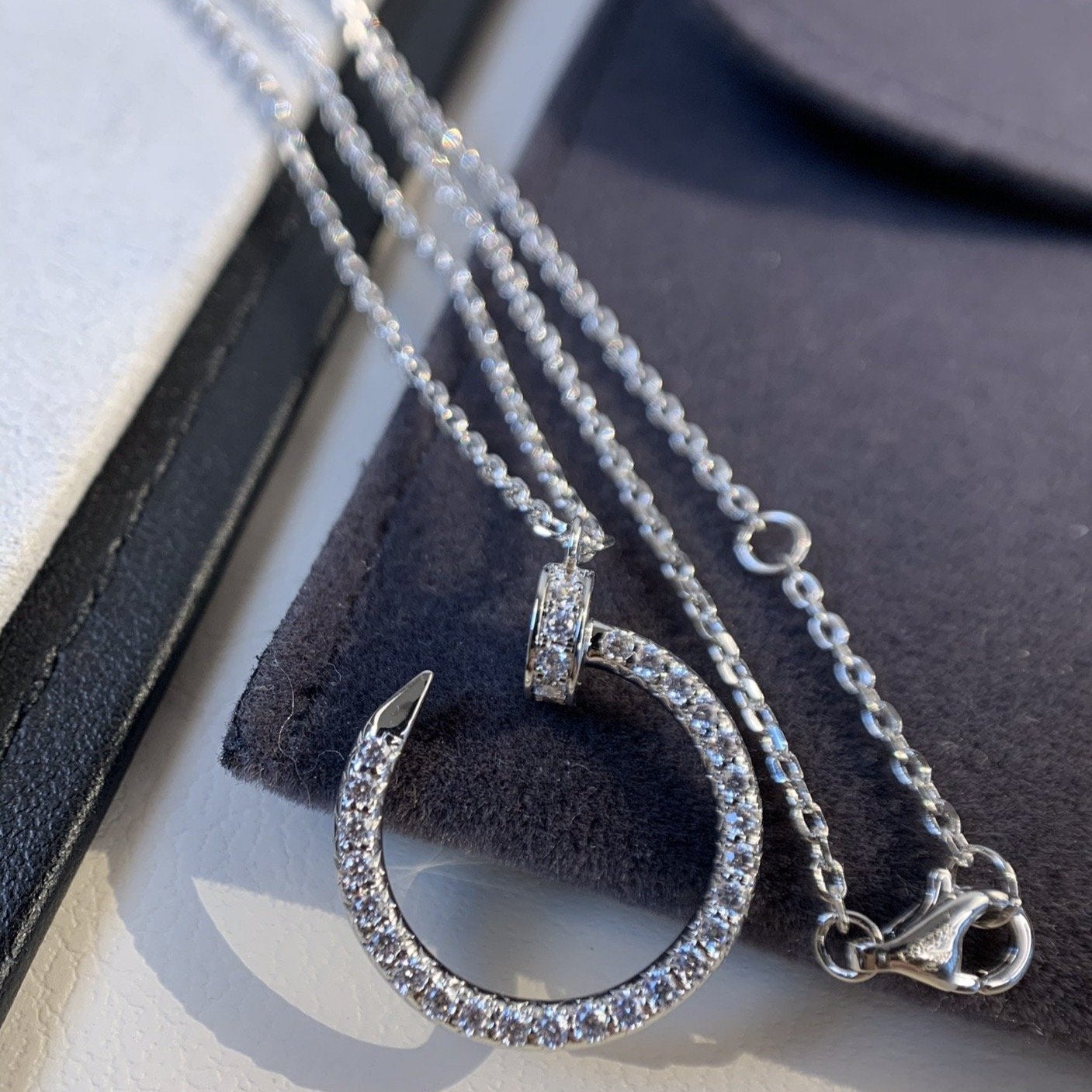 [Love's Uplift]JUSTE NECKLACE SILVER DIAMONDS