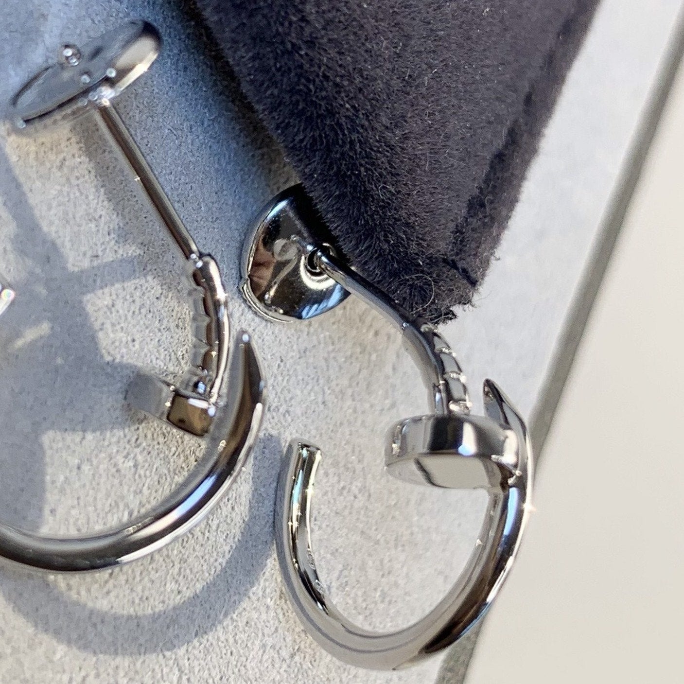 [Love's Uplift]JUSTE EARRINGS SILVER