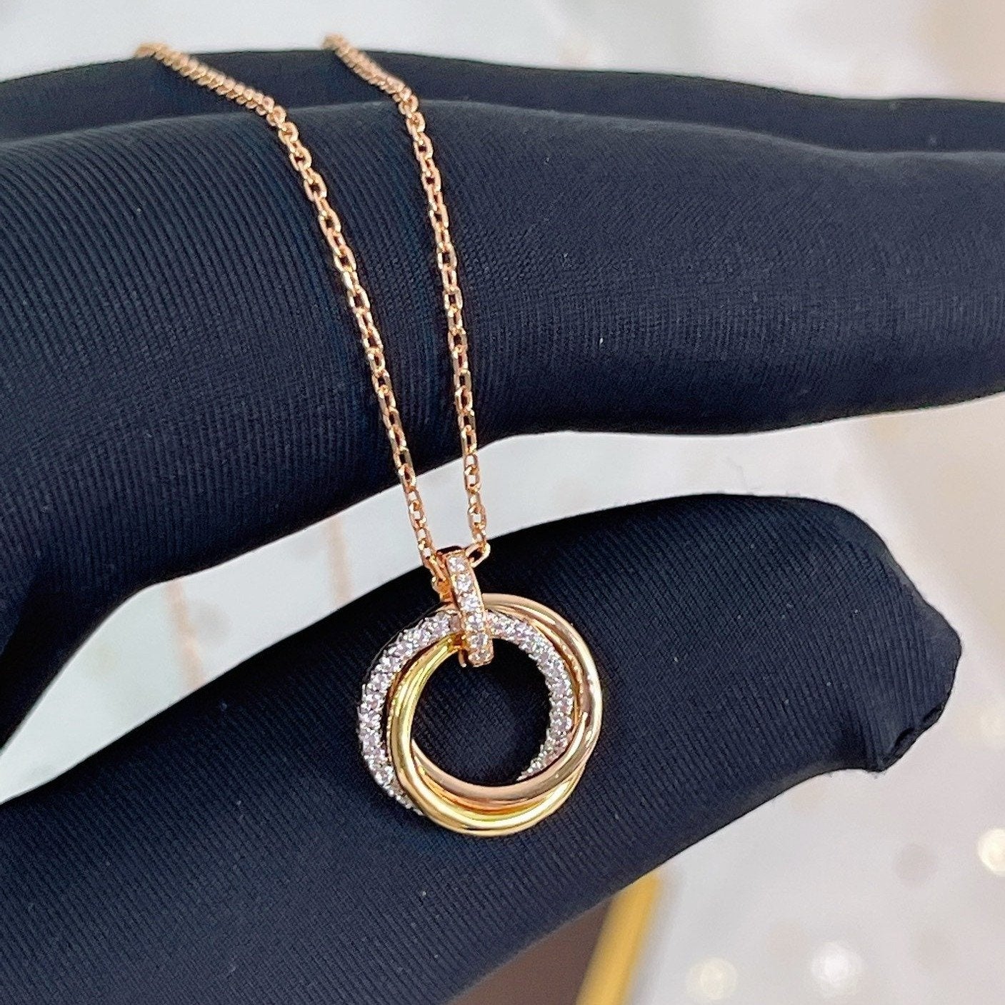 [Love's Uplift]TRINITY NECKLACE SILVER GOLD PINK GOLD DIAMONDS