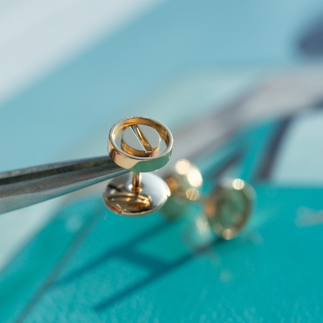 [Love's Uplift]LOVE EARRINGS PINK GOLD 10MM