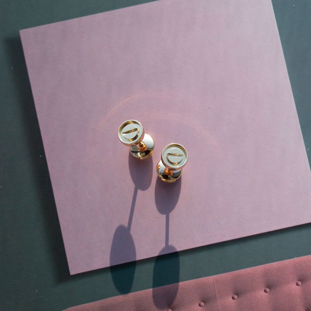 [Love's Uplift]LOVE EARRINGS PINK GOLD 10MM
