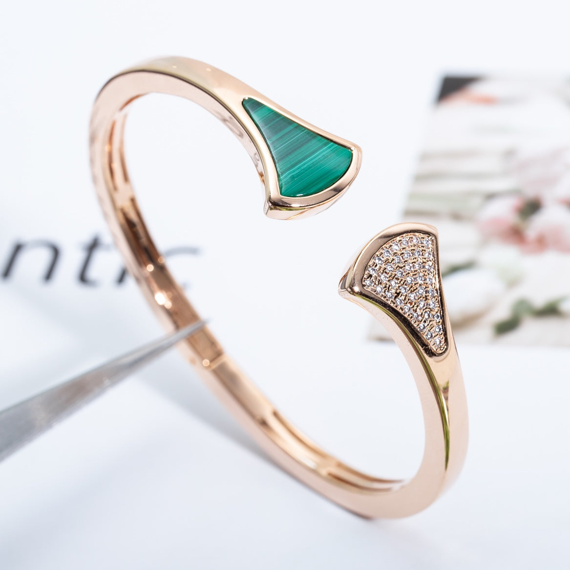 [Love's Uplift]DREAM BRACELET OPEN MALACHITE PINK GOLD
