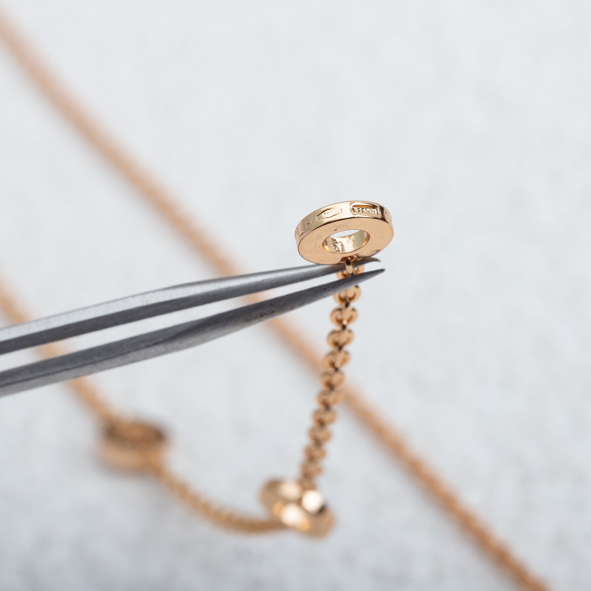 [Love's Uplift]PARENTESI NECKLACE PINK GOLD
