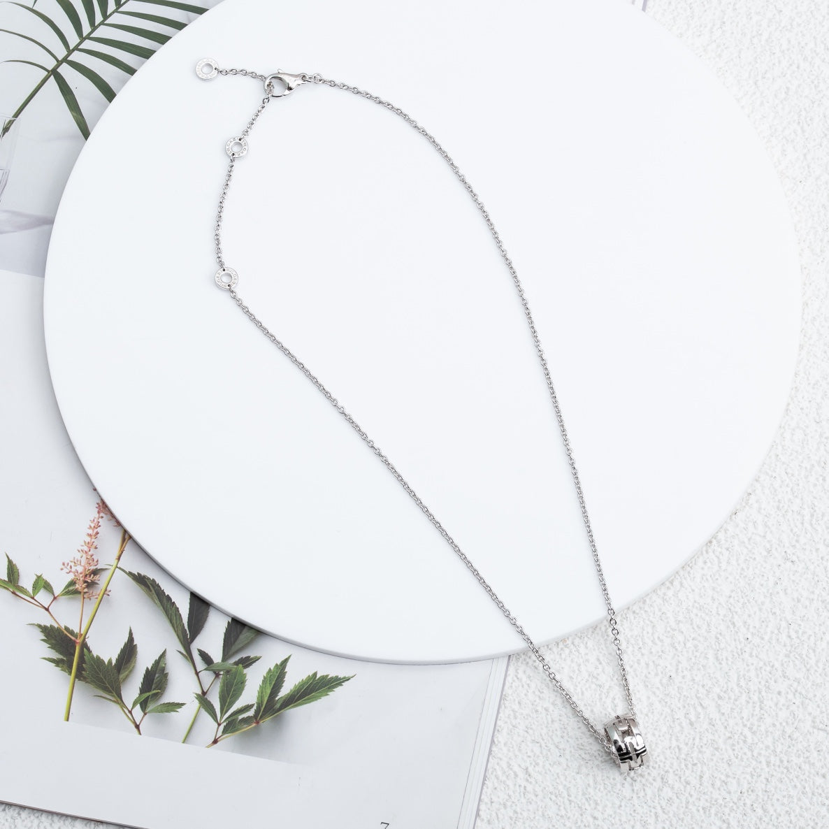 [Love's Uplift]PARENTESI NECKLACE SILVER