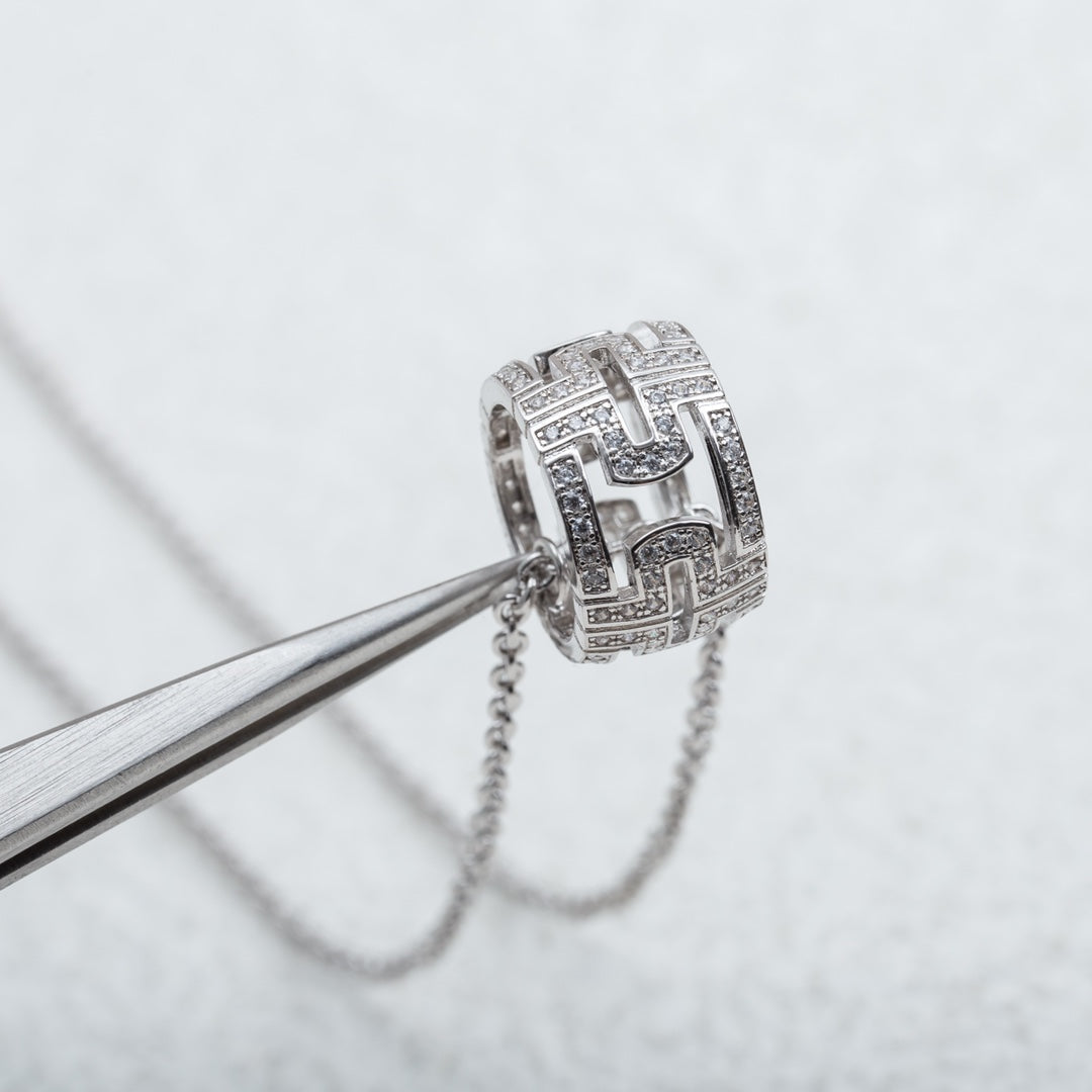 [Love's Uplift]PARENTESI NECKLACE SILVER DIAMOND
