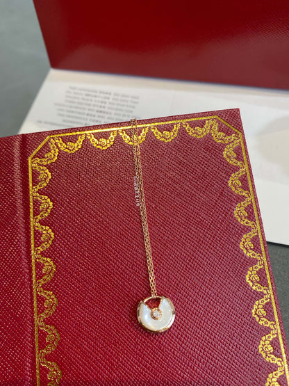 [Love's Uplift]AMULETTE ROSE GOLD MOP NECKLACE