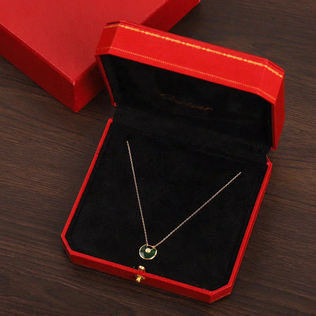 [Love's Uplift]AMULETTE GOLD MALACHITE NECKLACE