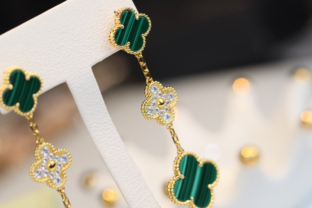 [Love's Uplift]CLOVER EARRINGS GOLD MALACHITE DIAMOND 3 MOTIF