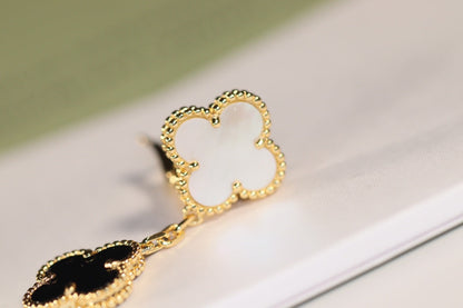 [Love's Uplift]CLOVER EARRINGS GOLD ONYX MOP 3 MOTIF
