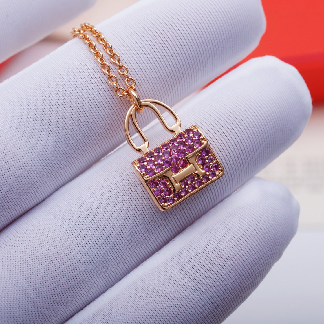 [Love's Uplift]CONSTANCE PEDANT PURPLE DIAMOND NECKLACE