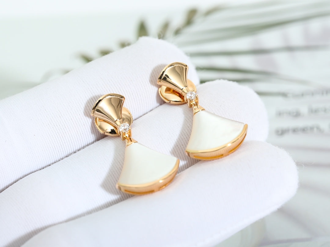 [Love's Uplift]DREAM MOP PINK GOLD EARRINGS