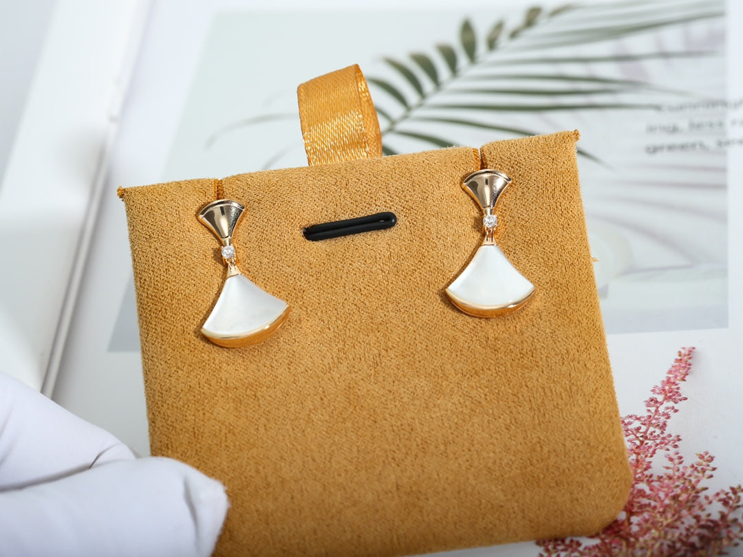 [Love's Uplift]DREAM MOP PINK GOLD EARRINGS