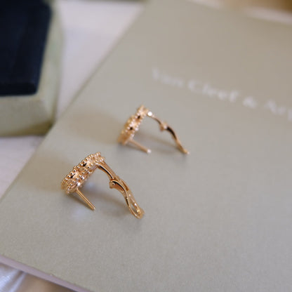 [Love's Uplift]LUCKY PINK GOLD WHITE MOP EARRINGS