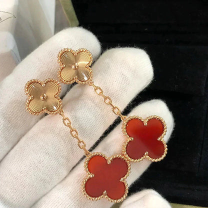 [Love's Uplift]CLOVER 2 MOTIF  LASER CARNELIAN EARRINGS