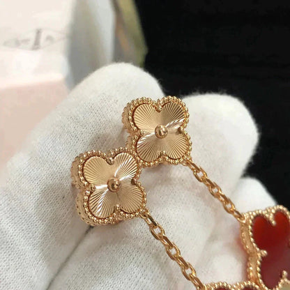 [Love's Uplift]CLOVER 2 MOTIF  LASER CARNELIAN EARRINGS