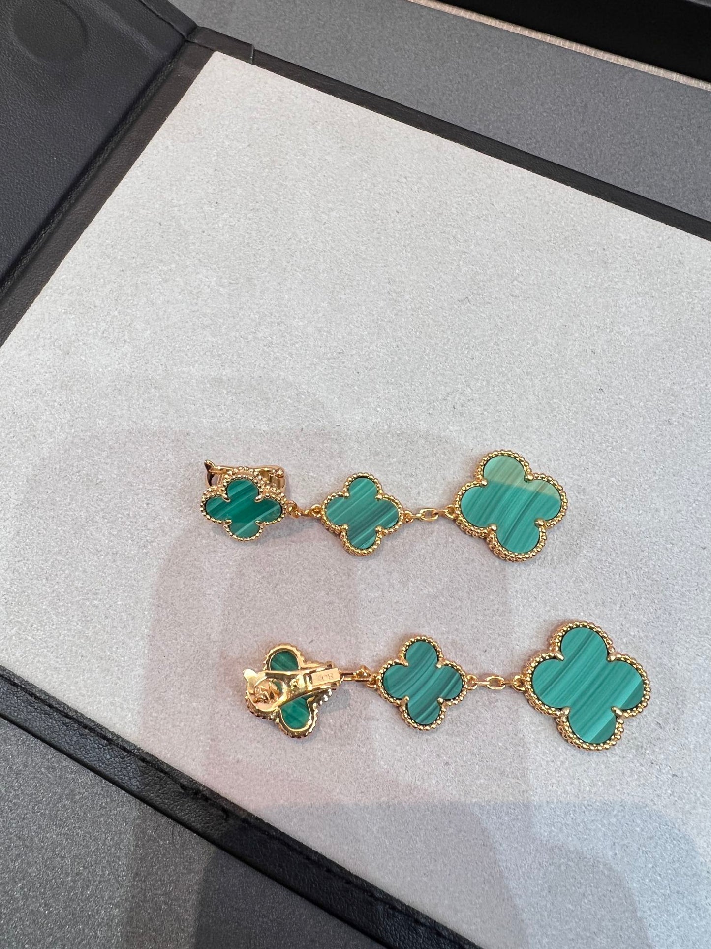 [Love's Uplift]CLOVER MALACHITE 3 MOTIFS GOLD
