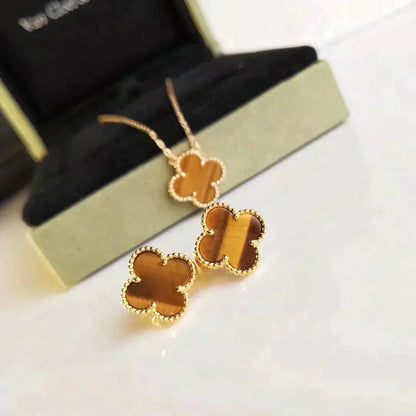 [Love's Uplift]CLOVER MEDIUM 1 MOTIFS TIGER EYE EARRINGS