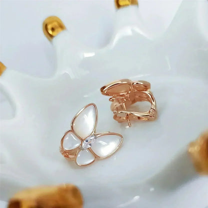 [Love's Uplift]BUTTERFLY MOP DIAMOND EARRINGS