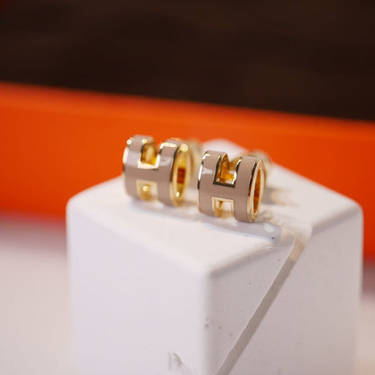 [Love's Uplift]MINI POP H GOLD EARRINGS GREY