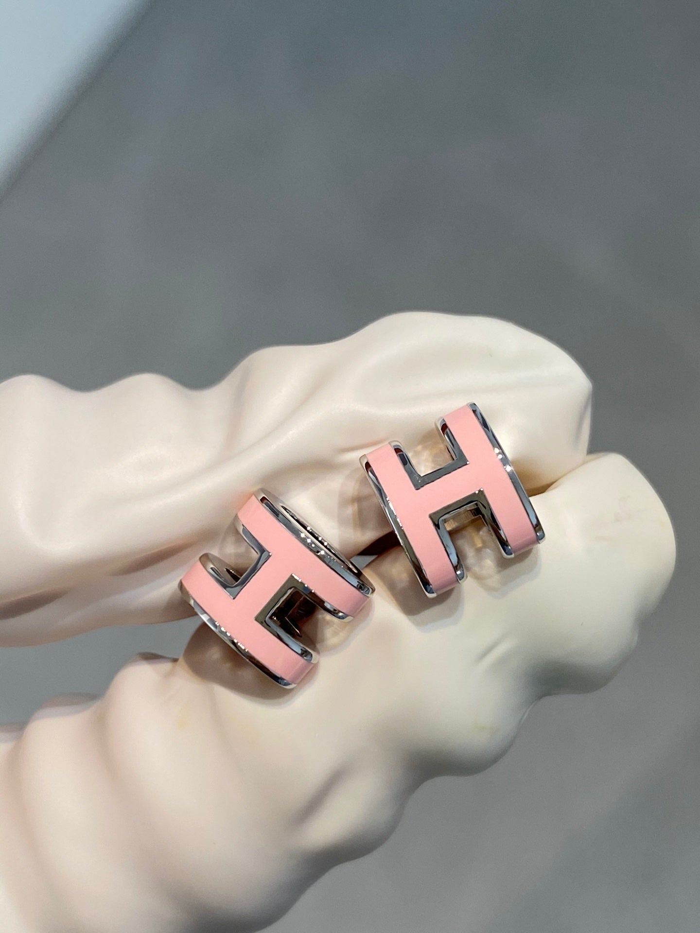 [Love's Uplift]MINI POP H SILVER EARRINGS PINK