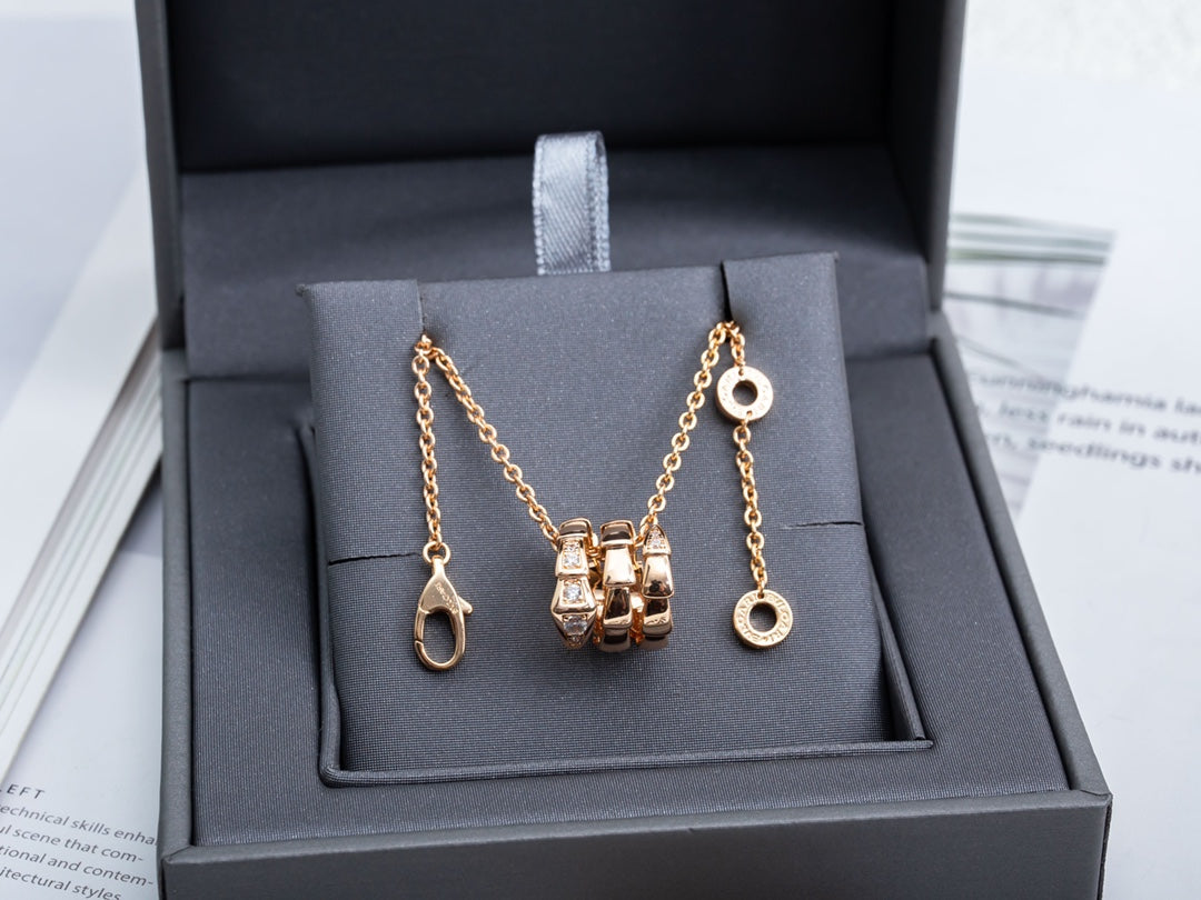 [Love's Uplift]SERPENTI PINK GOLD NECKLACE DIAMOND
