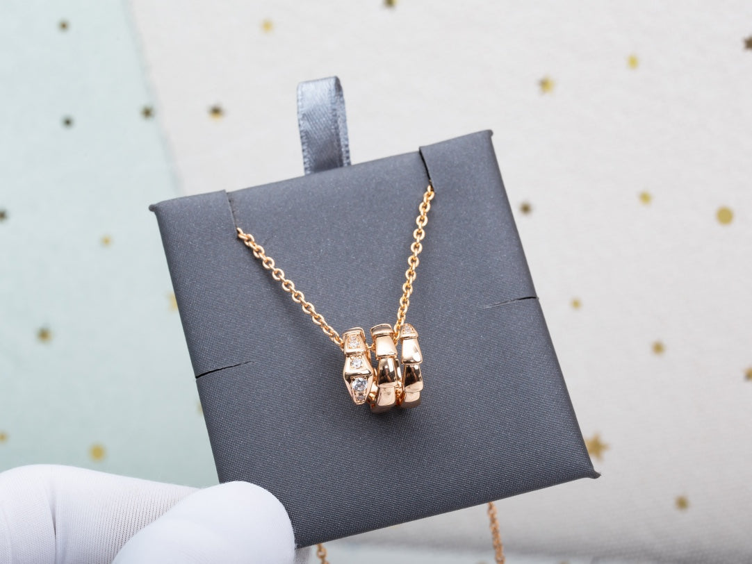 [Love's Uplift]SERPENTI PINK GOLD NECKLACE DIAMOND