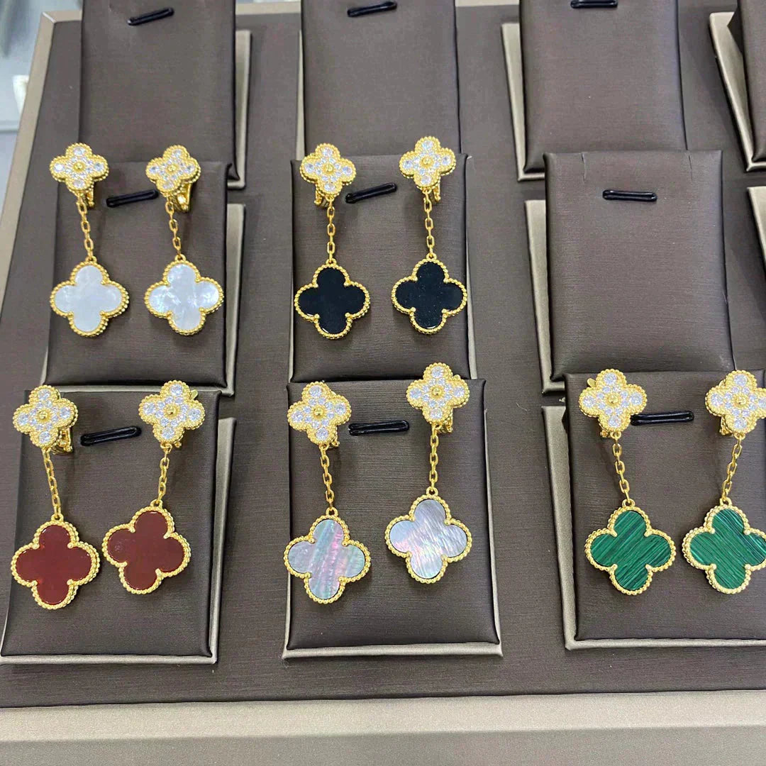 [Love's Uplift]CLOVER  2 MOTIFS  DIAMOND  EARRINGS (MULTIPLE CHOICESç´