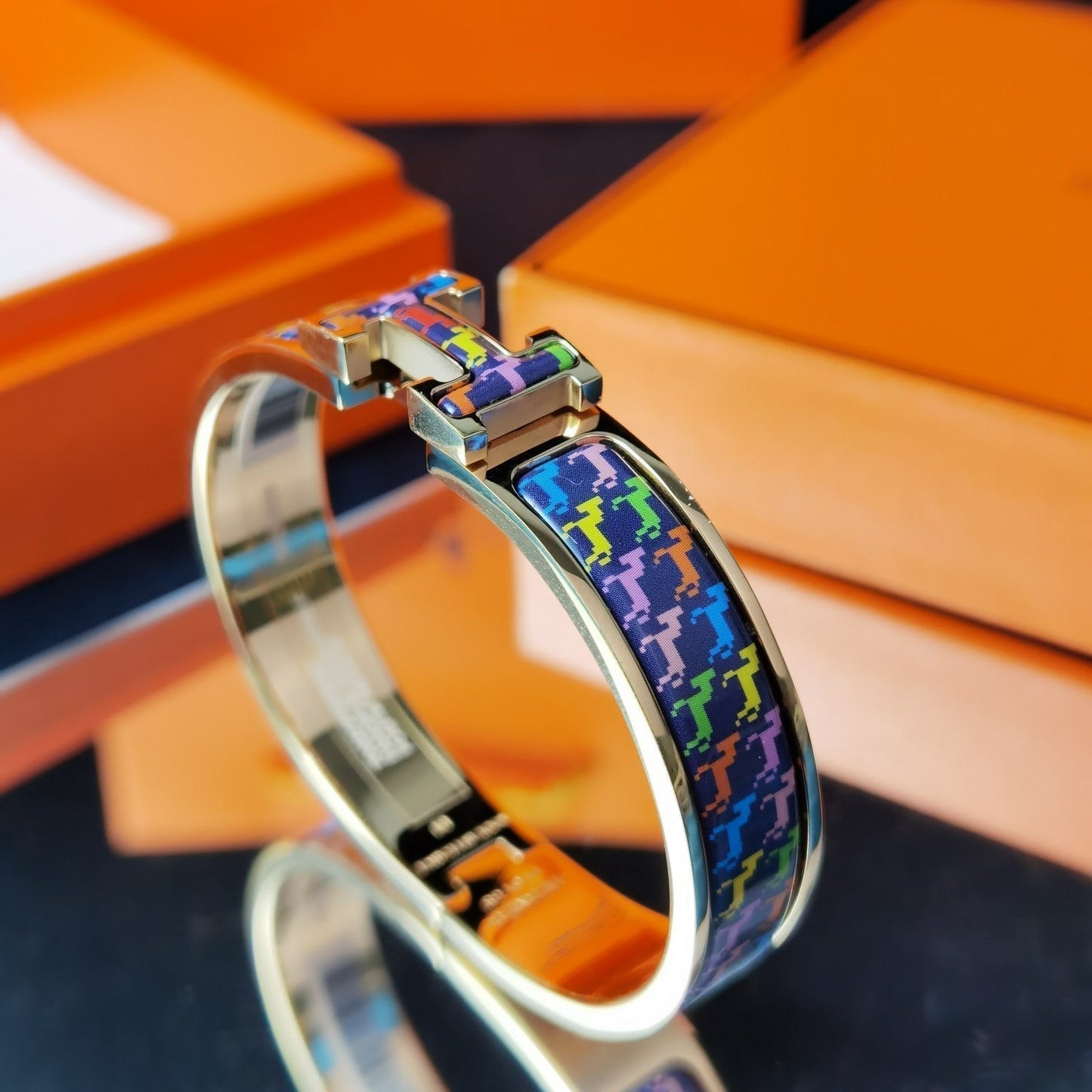 [Love's Uplift]H HORSE BRACELET 12MM