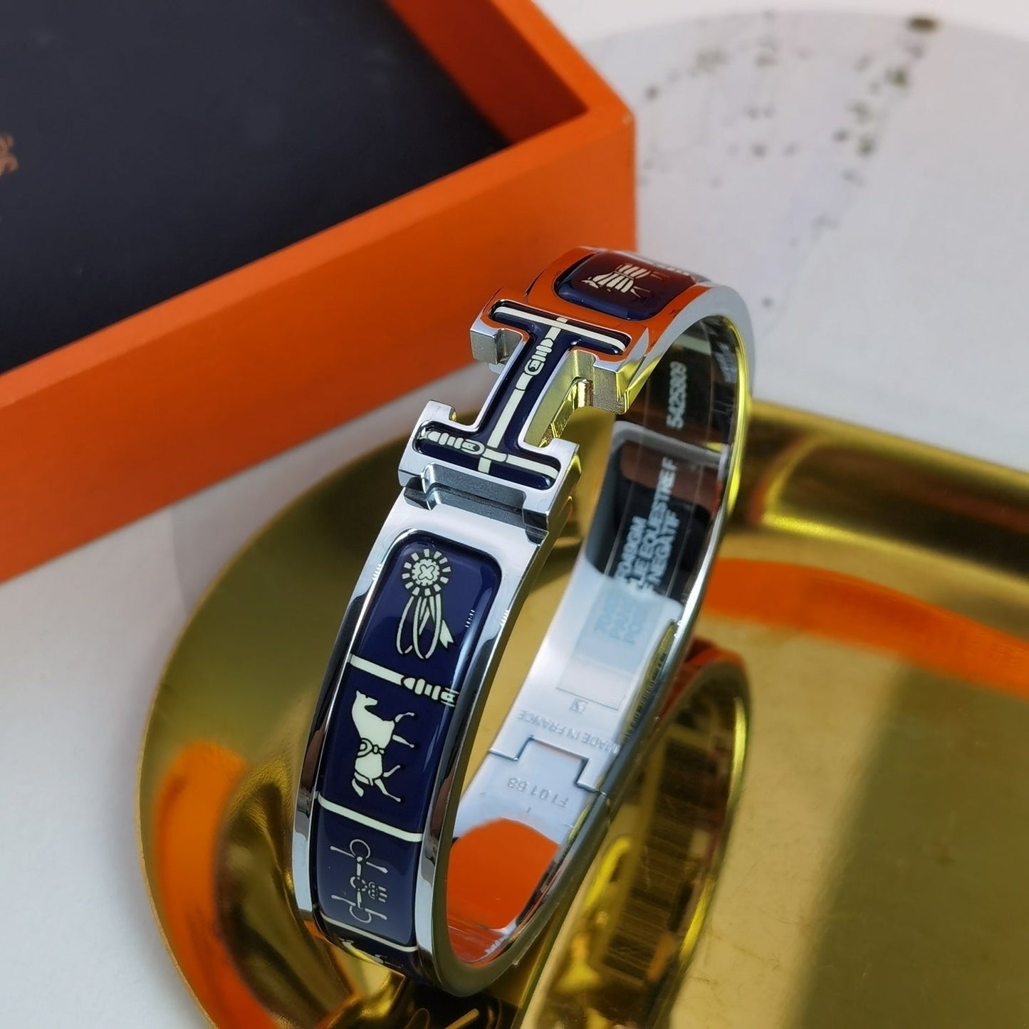 [Love's Uplift]H COUVERTURES DARK BLUE BRACELET
