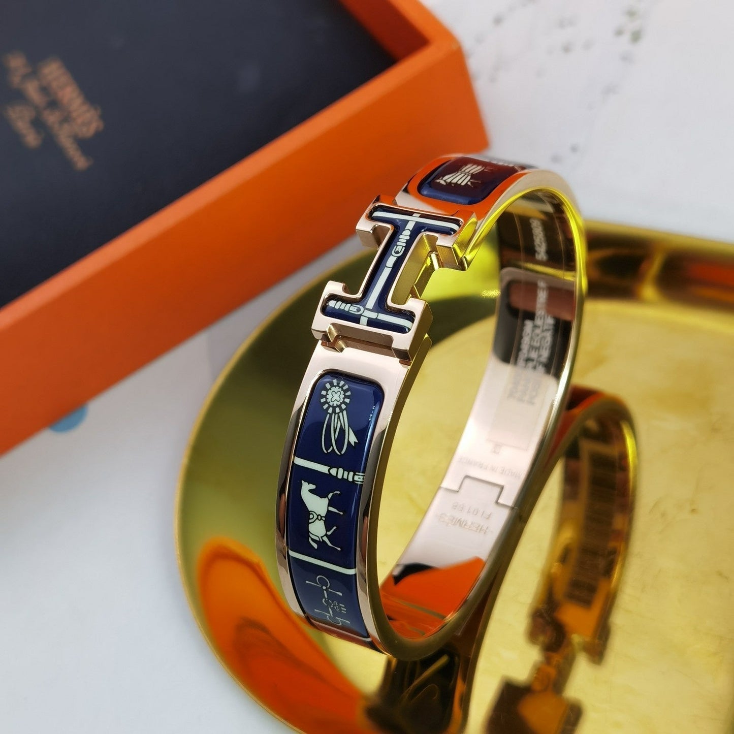 [Love's Uplift]H COUVERTURES DARK BLUE BRACELET