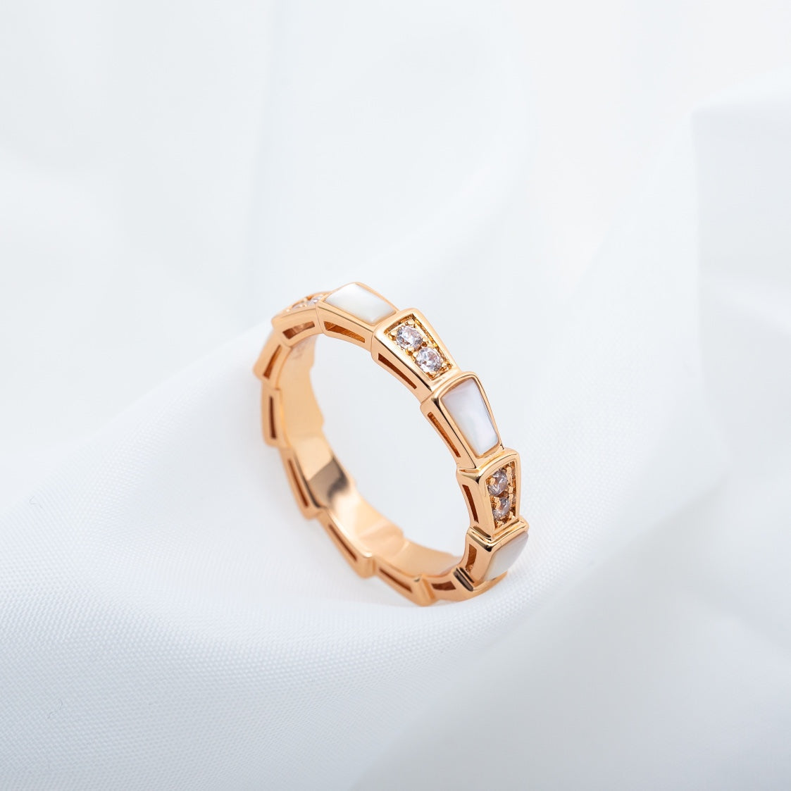 [Love's Uplift]SERPENTI RING PINK GOLD DIAMOND MOP 3MM