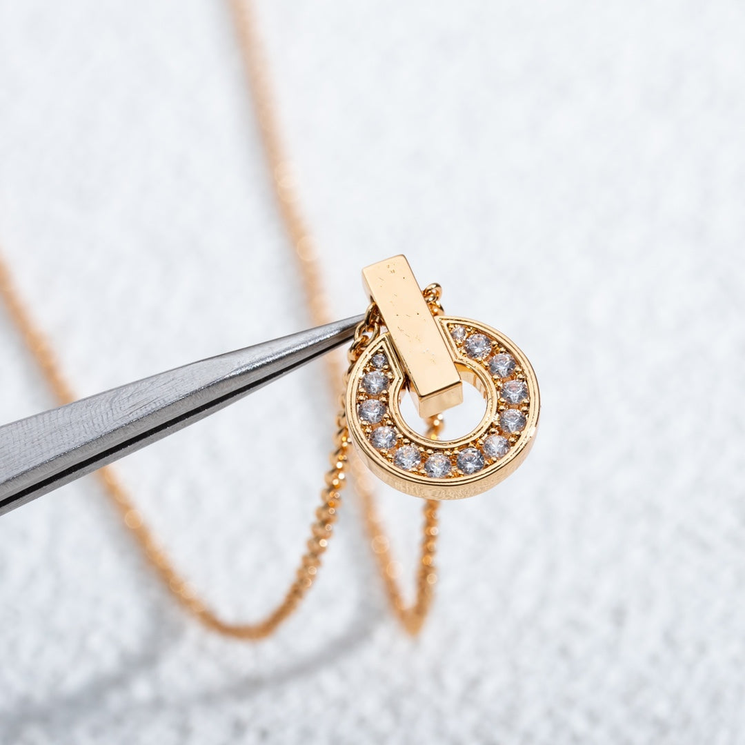 [Love's Uplift]GARI NECKLACE PINK GOLD DIAMOND