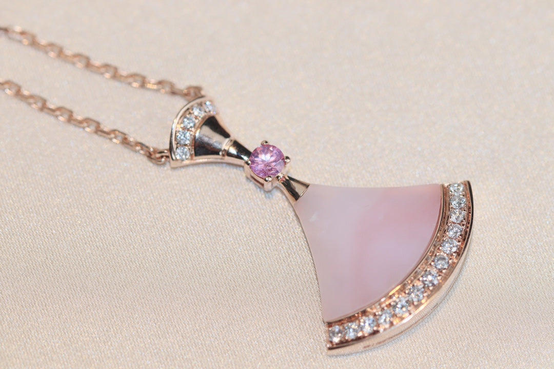 [Love's Uplift]DREAM NECKLACE PINK MOP DIAMOND