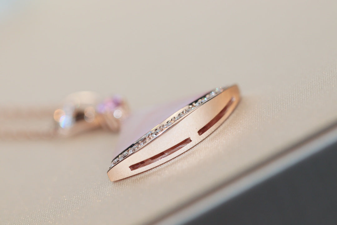[Love's Uplift]DREAM NECKLACE PINK MOP DIAMOND