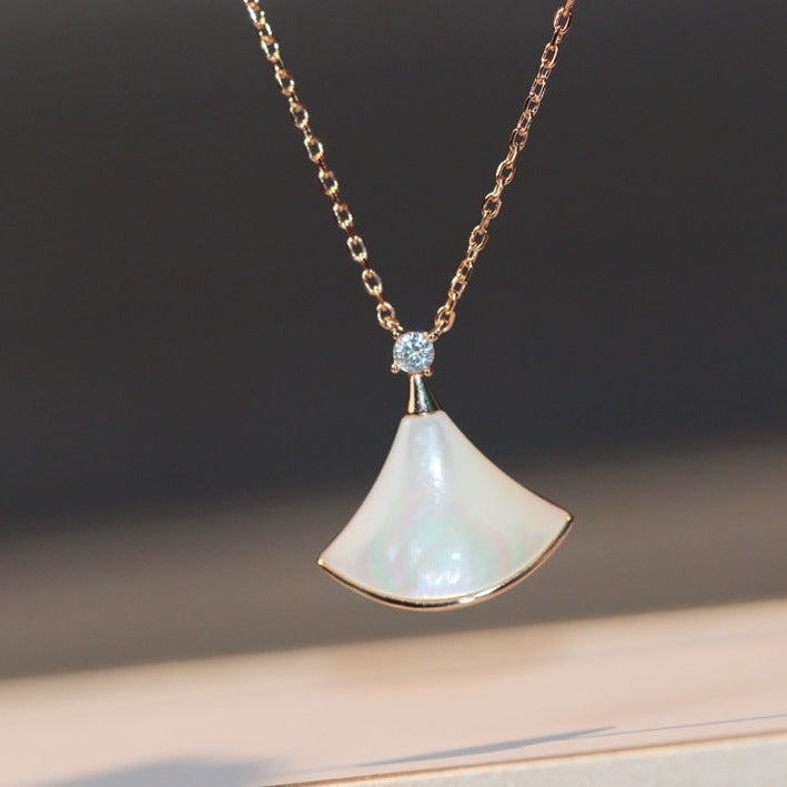 [Love's Uplift]DREAM NECKLACE WHITE MOP PINK GOLD 1 DIAMOND