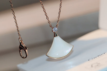 [Love's Uplift]DREAM NECKLACE WHITE MOP PINK GOLD 1 DIAMOND
