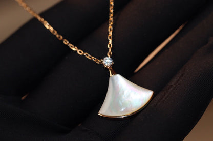 [Love's Uplift]DREAM NECKLACE WHITE MOP PINK GOLD 1 DIAMOND