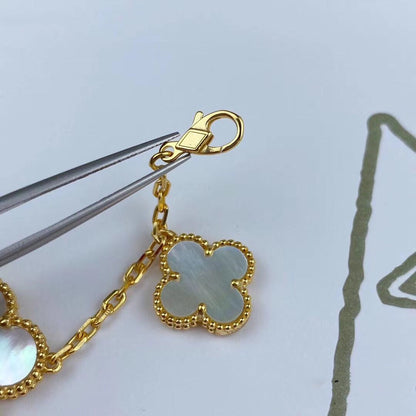 [Love's Uplift]MAGIC CLOVER MOP GOLD BRACELET 5 MOTIFS