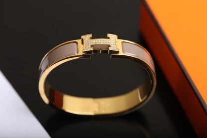 [Love's Uplift]H BRACELET GOLD DIAMOND